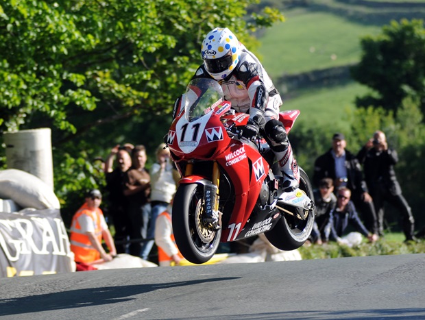Dan Stewart in action during the 2012 Isle of Man TT